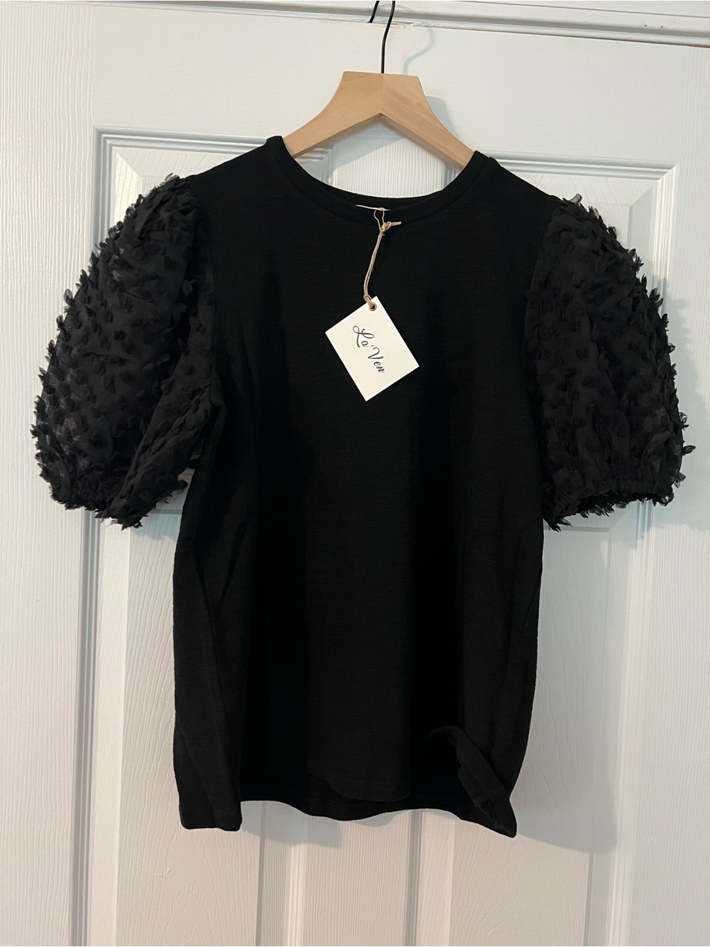Anthro La Ven Women's Black Puff Sleeve Top